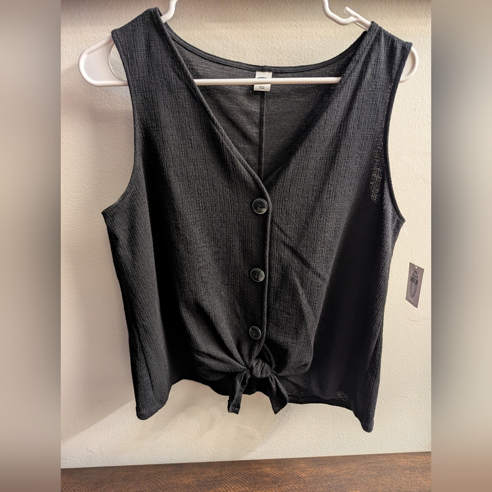 Old Navy Black Sleeveless Button Tie At Waist Blouse NWT Women's Large